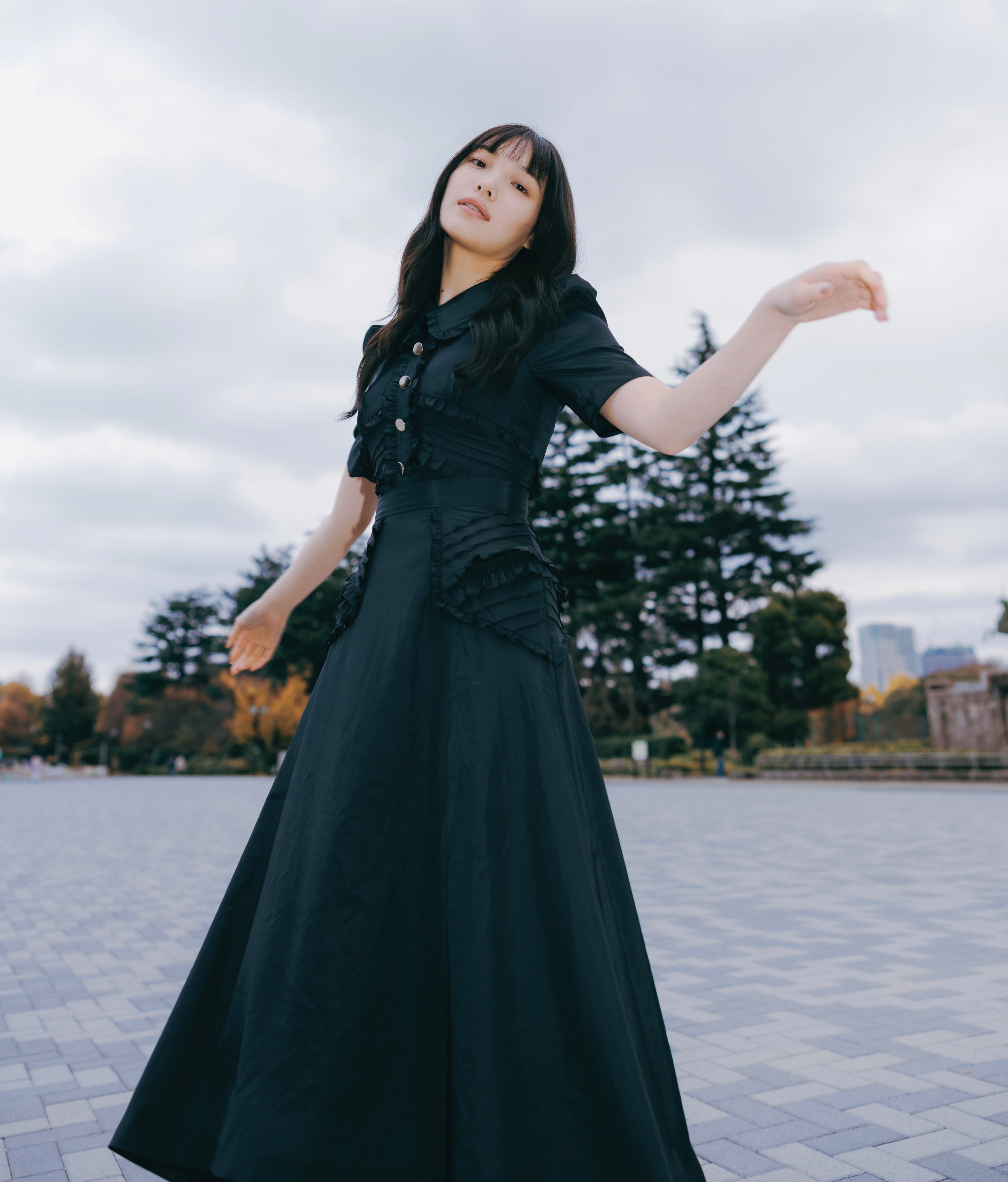waist frill mi-mollet dress